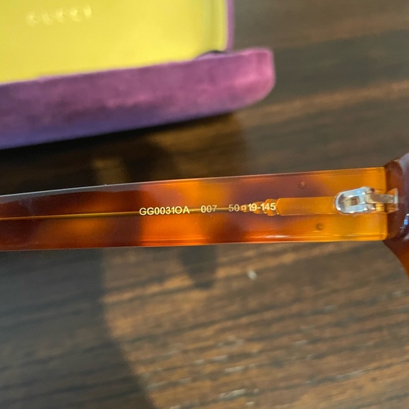 GUCCI Multi-Color Glasses w/Case - Picture 7 of 11